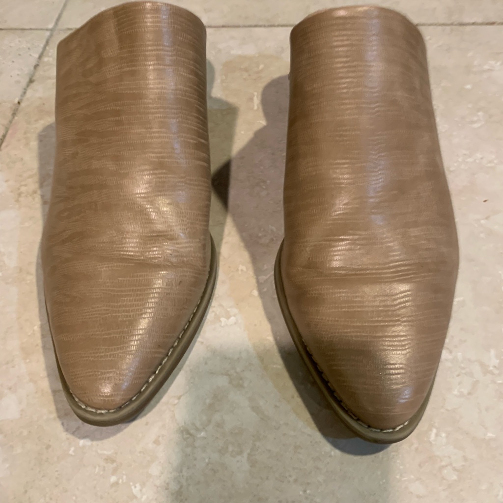 Universal Thread Clog